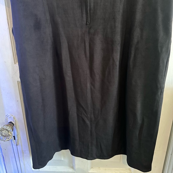 Dress - Picture 9 of 15